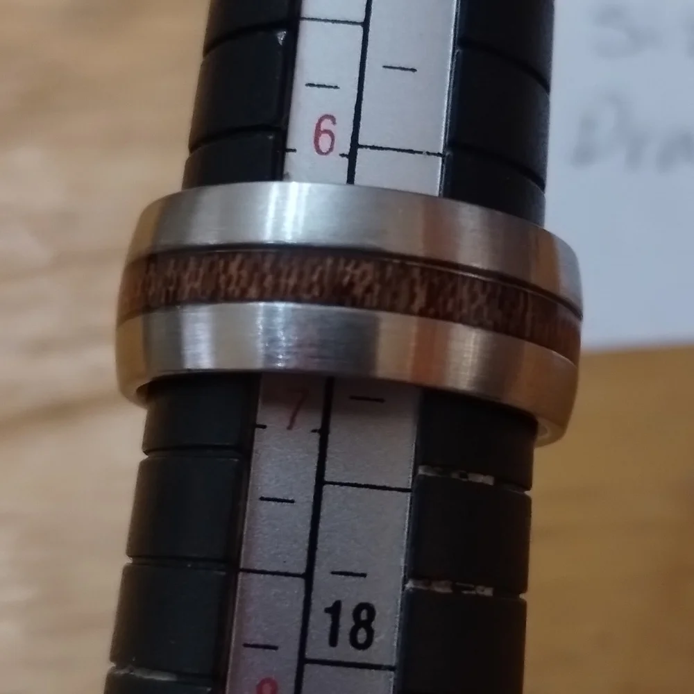 New Men's Stainless steel size 6 3/4 wedding band ring